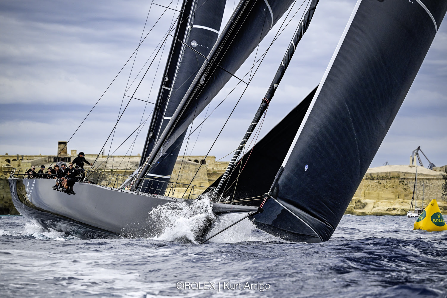 Remon Vos’ Black Jack 100 takes Rolex Middle Sea Race Monohull Line Honours
