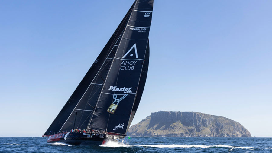 Master Lock Comanche takes 2025 Rolex Sydney Hobart Line Honours