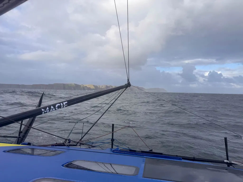 Vendée Arctique: The end of the course looks uncertain