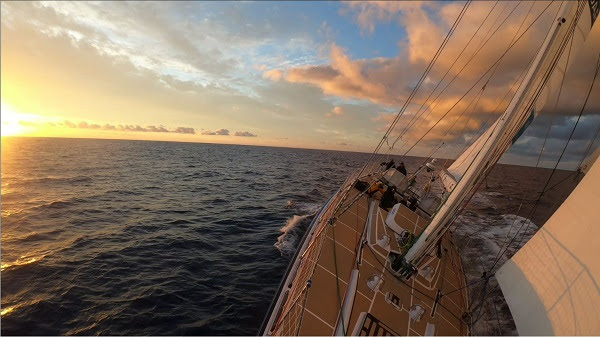 A Close Race East for Clipper Crews