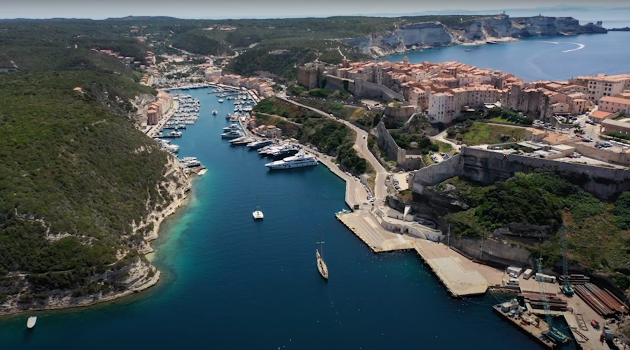 Troph&#xE9;e Bailli de Suffren: 580 nautical mile race from St. Tropez to Malta 